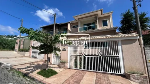 Casa com 3 Quartos à venda, 278m² no Jardim Amália, Volta Redonda