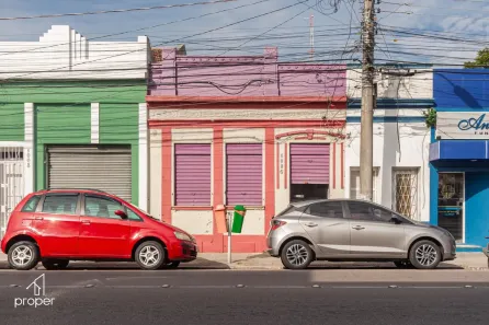 Prédio Comercial com 2 Quartos para alugar, 155m² no Centro, Pelotas