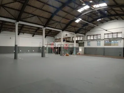 Galpão/Depósito/Armazém para venda ou aluguel, 840m² no Vila Anastácio, São Paulo