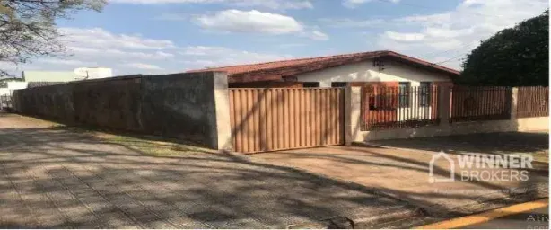 Casa com 2 Quartos à venda, 128m² no Zona 05, Maringá