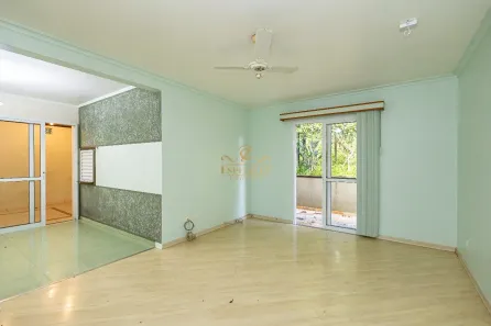 Casa com 2 Quartos para alugar, 110m² no Butiatuvinha, Curitiba