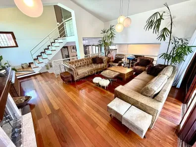 Casa com 5 Quartos à venda, 330m² no Centro, Pelotas