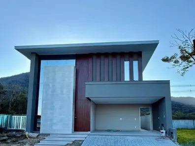 Casa com 3 Quartos à venda, 271m² no Pedra Branca, Palhoça