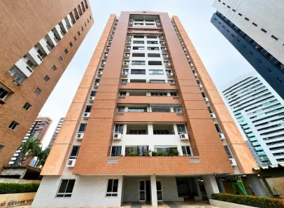 Apartamento com 4 Quartos para alugar, 135m² no Dionisio Torres, Fortaleza