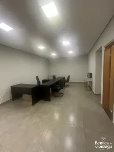 Sala Comercial para alugar, 50m² no Zona 07, Maringá
