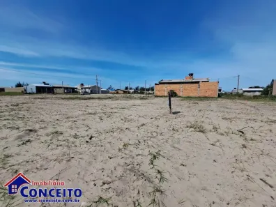 Lote/Terreno à venda, 300m² no Marisul, Imbé