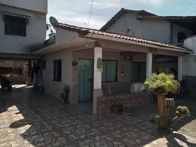 Casa com 3 Quartos à venda, 82m² no Recanto, Rio das Ostras
