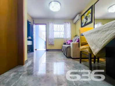 Sobrado com 2 Quartos à venda, 73m² no Parque Guarani, Joinville