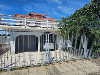 Casa com 3 Quartos à venda, 364m² no Forquilhinha, São José