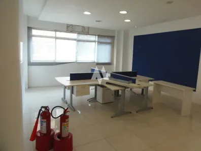 Sala Comercial para alugar, 110m² no Centro, Santos