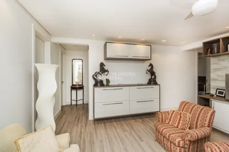 Apartamento com 4 Quartos para alugar, 400m² no Petrópolis, Porto Alegre