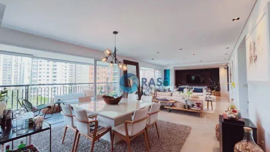 Apartamento com 3 Quartos para venda ou aluguel, 226m² no Moema, São Paulo