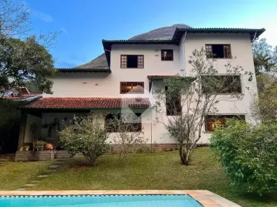 Casa com 5 Quartos à venda, 400m² no Retiro, Petrópolis
