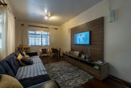 Casa com 3 Quartos à venda, 245m² no Vila Babilônia, São Paulo