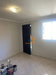 Apartamento com 2 Quartos para alugar, 42m² no Núcleo Residencial Doutor Luiz de Mattos Pimenta, Itatiba