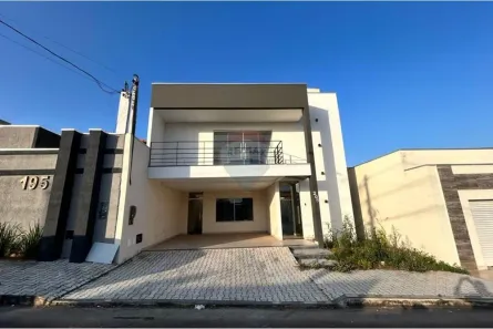 Casa de Condomínio com 4 Quartos à venda, 260m² no Colina Verde, Teixeira de Freitas