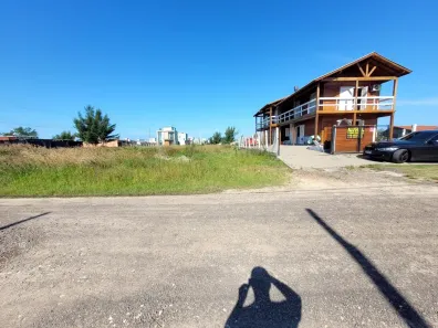 Lote/Terreno à venda, 150m² no Capão da Canoa, Capão da Canoa