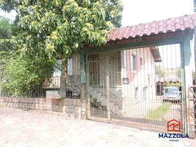 Casa com 4 Quartos à venda, 231m² no Espírito Santo, Porto Alegre
