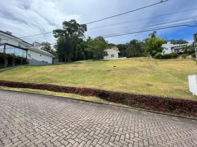 Lote/Terreno à venda, 932m² no Centro, Santa Cruz do Sul