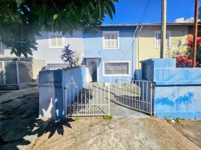 Casa com 2 Quartos para alugar, 110m² no Vila Cordeiro, São Paulo