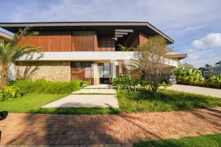 Casa de Condomínio com 4 Quartos à venda, 500m² no Alphaville, Santana de Parnaíba