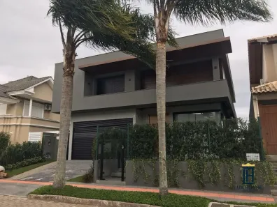Casa com 5 Quartos à venda, 355m² no Jurerê Internacional, Florianópolis