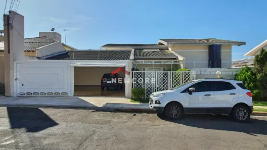 Casa com 7 Quartos à venda, 470m² no Jardim Maria Izabel, Marília