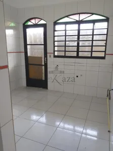 Sobrado com 4 Quartos à venda, 240m² no Jardim Torrão de Ouro, São José dos Campos