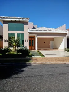Casa com 4 Quartos à venda, 227m² no Recreio dos Bandeirantes, Uberaba