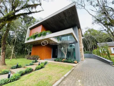 Casa com 4 Quartos à venda, 350m² no , Canela