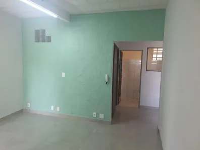 Casa com 1 Quarto para alugar, 50m² no Horto Florestal, Belo Horizonte