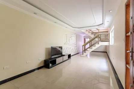 Sobrado com 3 Quartos para alugar, 227m² no Jardim Utinga, Santo André