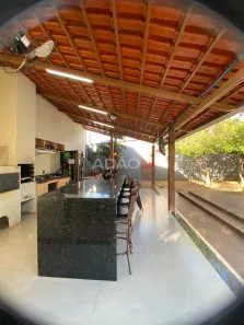 Casa com 3 Quartos à venda, 245m² no Setor Sudoeste, Goiânia