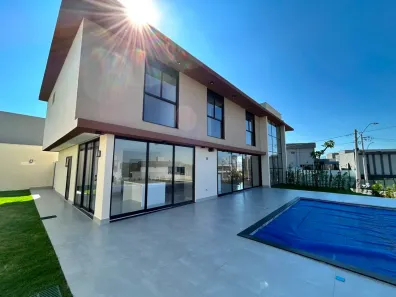 Sobrado com 4 Quartos à venda, 342m² no Jardim Sevilha, Senador Canedo
