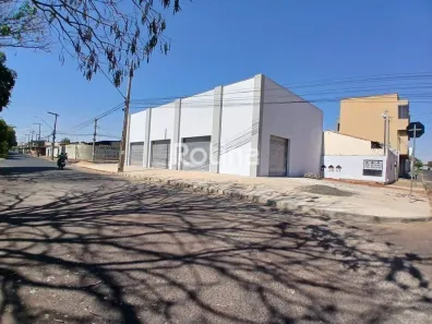 Ponto Comercial para alugar, 52m² no Granada, Uberlândia