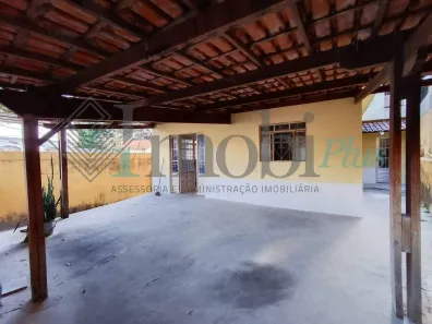 Casa com 4 Quartos à venda, 452m² no Goiânia, Belo Horizonte