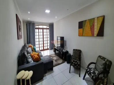 Sobrado com 5 Quartos à venda, 381m² no Campestre, Santo André