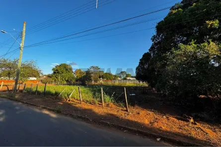 Lote/Terreno à venda, 665m² no Centro, Macaé