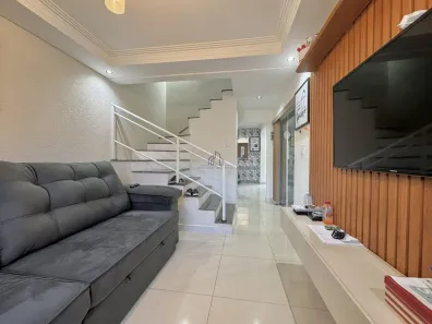 Casa com 3 Quartos à venda, 130m² no Bom Jesus, São José dos Pinhais