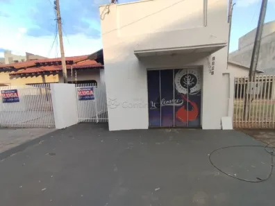 Casa com 2 Quartos para alugar, 50m² no Jardim Central, Dourados