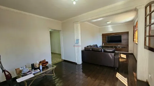 Casa com 4 Quartos à venda, 257m² no Nossa Senhora do Carmo, Contagem