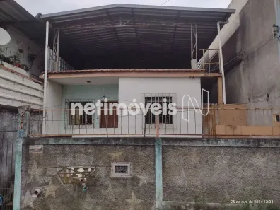 Casa com 2 Quartos à venda, 80m² no Caiçaras, Juiz de Fora