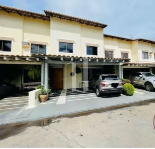 Casa de Condomínio com 3 Quartos à venda, 130m² no Jardim Planalto, Goiânia