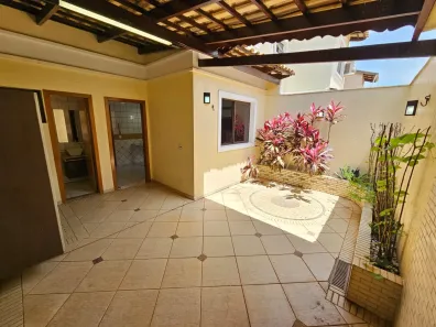 Casa de Condomínio com 3 Quartos à venda, 147m² no Jardim Planalto, Goiânia