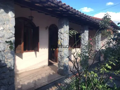 Casa com 3 Quartos à venda, 201m² no Piedade, Sete Lagoas