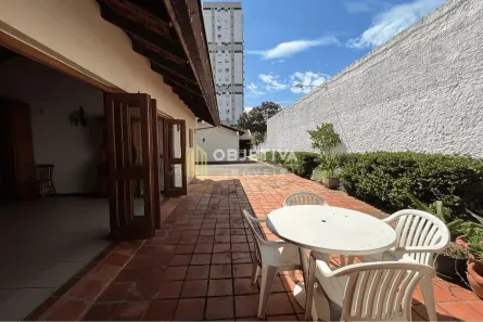 Casa com 3 Quartos à venda, 360m² no Santana, Porto Alegre