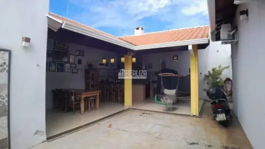 Casa com 3 Quartos à venda, 176m² no Residencial Estados Unidos, Uberaba