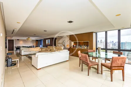 Apartamento com 4 Quartos à venda, 247m² no Batel, Curitiba