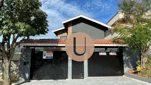 Casa com 3 Quartos à venda, 276m² no Jardim Maristela, Atibaia