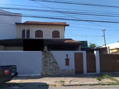 Fazenda/Sítio com 7 Quartos para venda ou aluguel, 420m² no Parque Santo Antônio, Campos dos Goytacazes